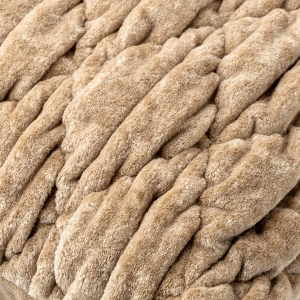 Lorel Cushion