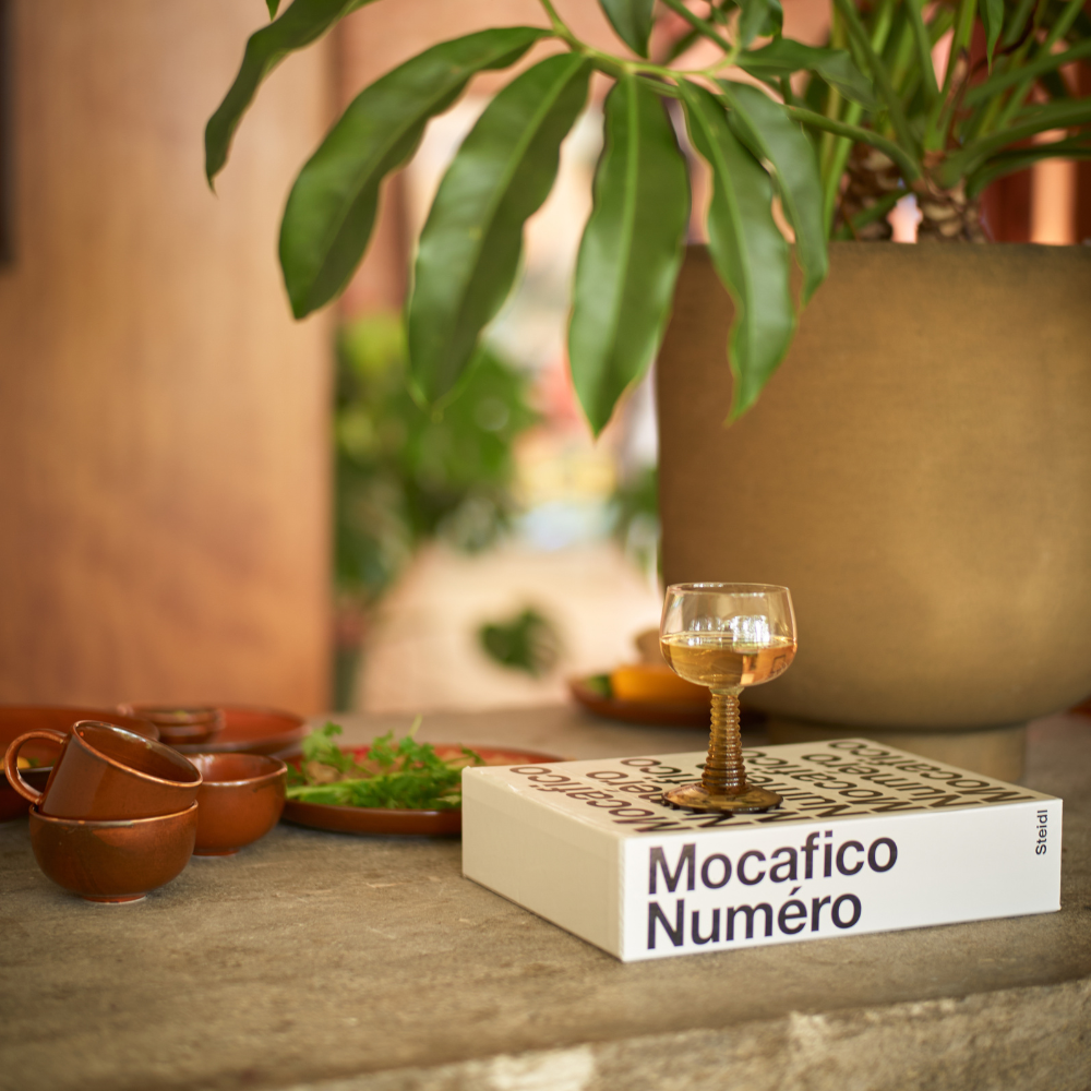 Swirl Wine Glass High